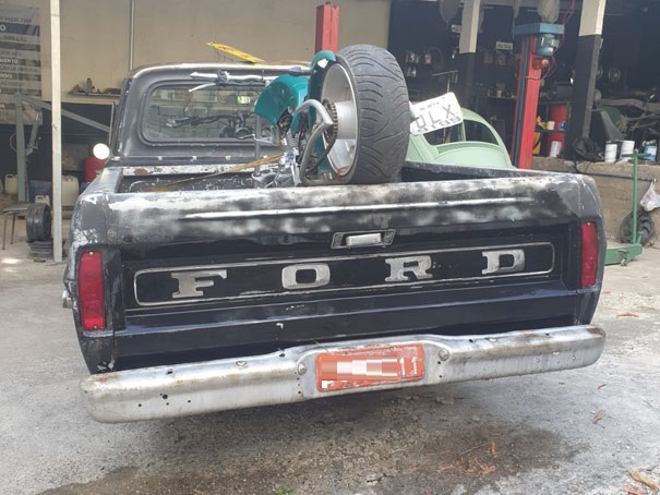 F100-g