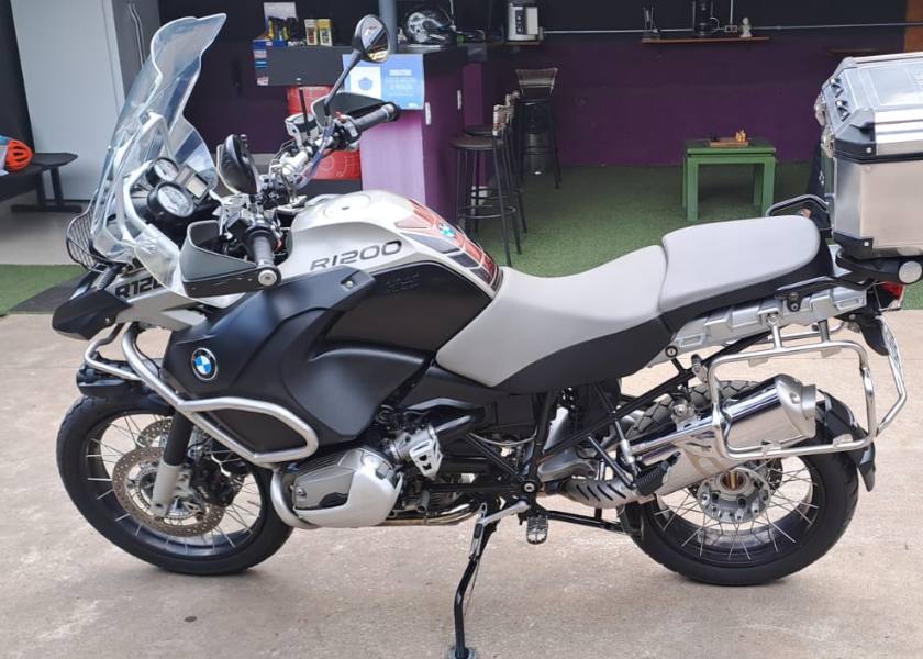 BMW GS1200 Adventure (2)