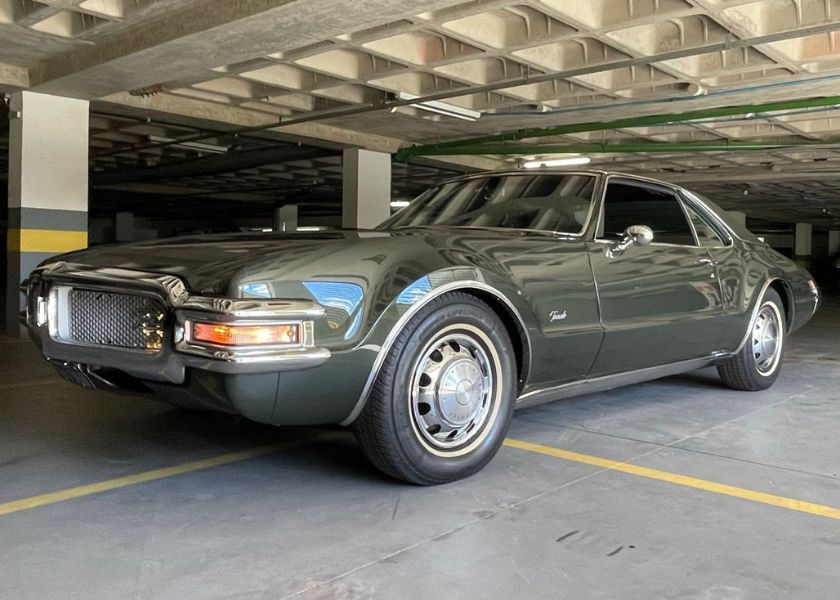 Oldsmobile Toronado 1968 (1)