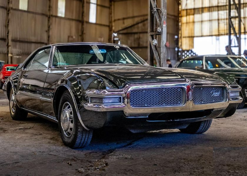 Oldsmobile Toronado 1968 (2)