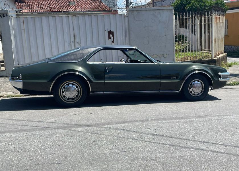 Oldsmobile Toronado 1968 (5)